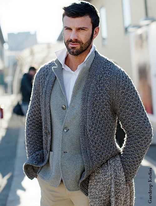 Gardrop Kedisi: Grinin elli tonu