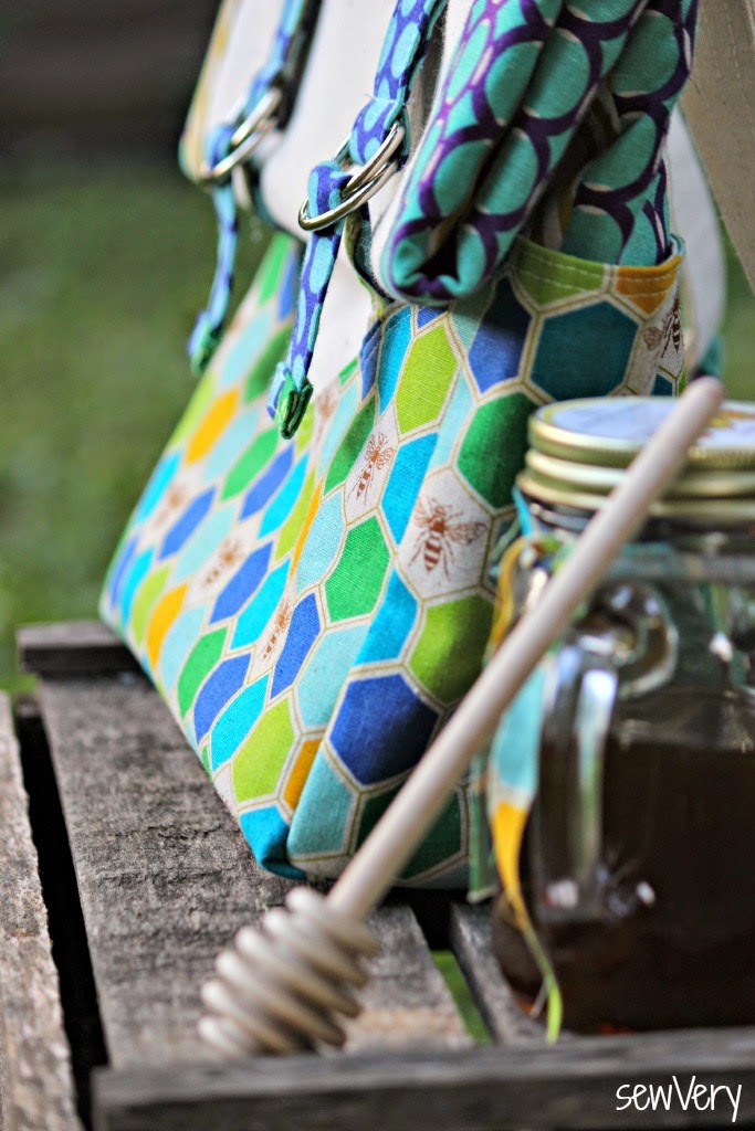 sewVery: The Retro RuckSack Pattern