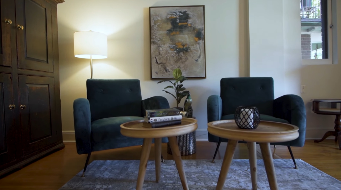 19 Photos vs. 9 Ridout St, Toronto Interior Design Home Tour