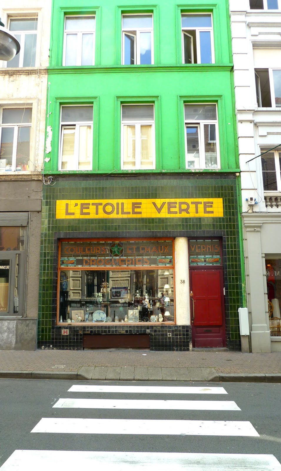Melting Poe Bruxelles Vintage Bruxelles Retro