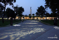 monumen pembebasan irian barat