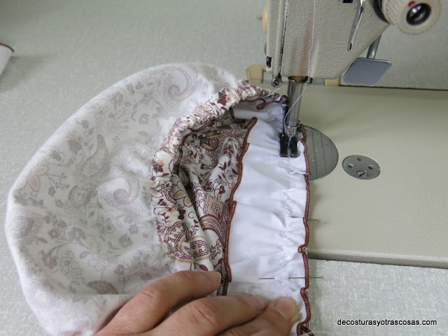 como coser un volante fruncido