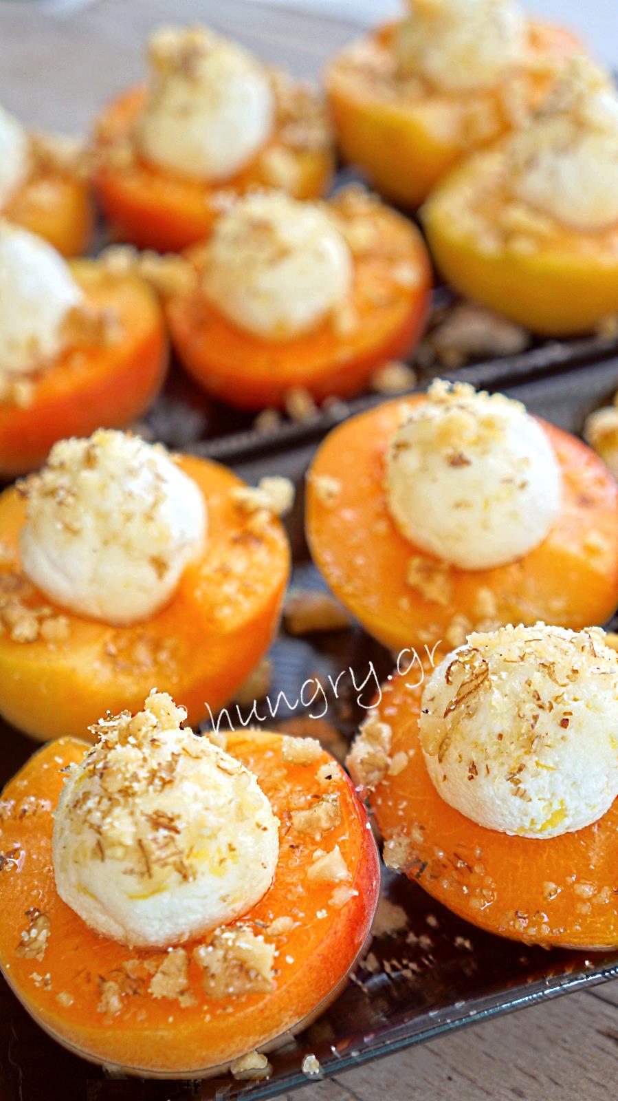 Kitchen Stories Stuffed Apricot with Ricotta Cheese