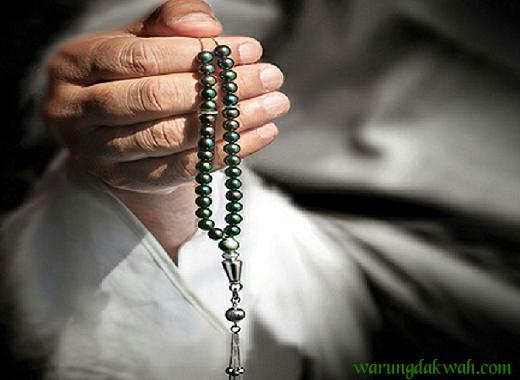 Niat Sholat Tasbih Keutamaan Hukum dan Tata Cara Bacan Niat sholat Tasbih Lengkap