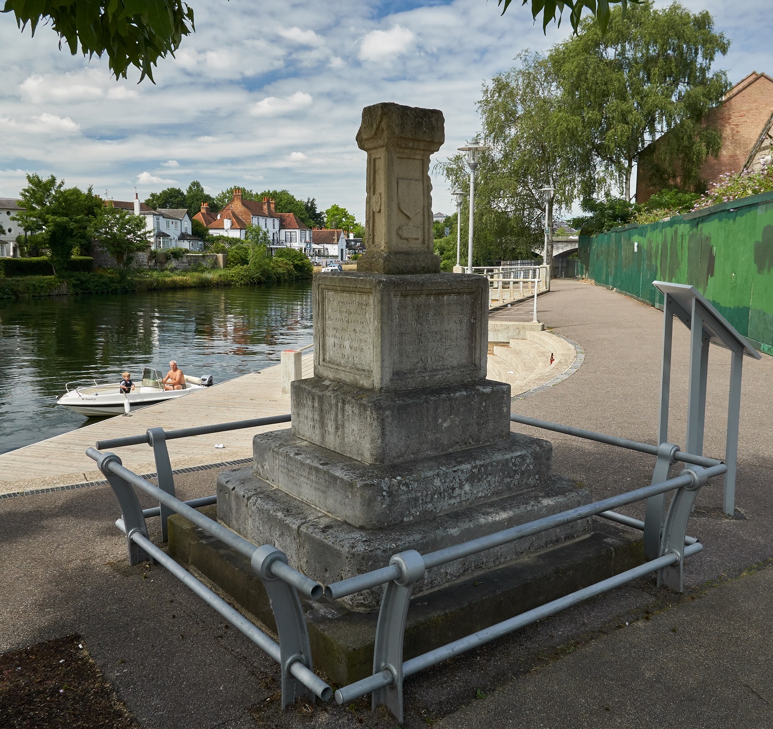 Captain JP's log The London Stones Staines (uponThames)