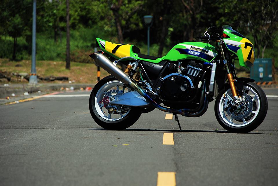 Kawasaki ZRX 1200
