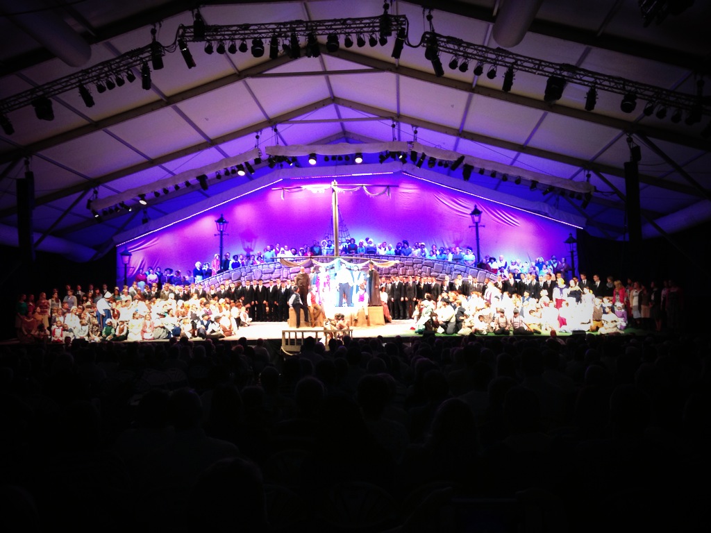 . The British Pageant Choir View