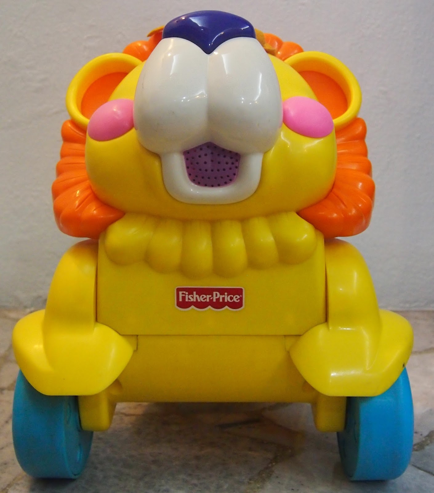 JuaiMurah: Fisher-Price Stride To Ride Lion