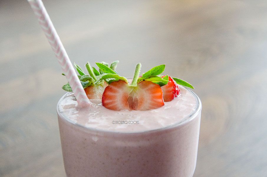 skoraq cooks and other stories Truskawkowo gryczane smoothie