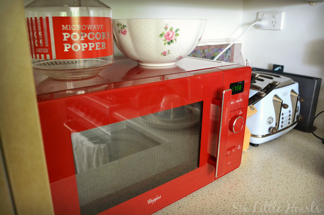 Six Little Hearts Whirlpool Crisp N Grill Convection Microwave The Whirlpool Crisp N Grill Convection Microwave Is An Advanced Take On A Regular Home Liance If You Re Looking To Expand Your Baking Capabilities And