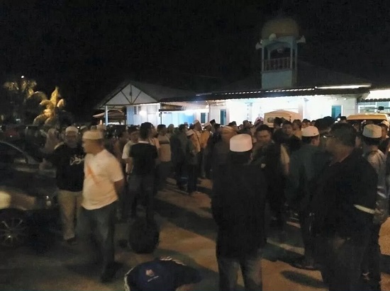 Tiga Lelaki Ditahan Suspek Utama Culik dan Bunuh Pengawal Keselamatan ATM Tiga Lelaki Ditahan Suspek Utama Culik dan Bunuh Pengawal Keselamatan ATM
