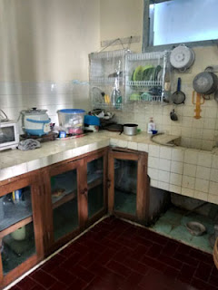 Dijual Rumah Aman, Nyaman dan Siap Huni di Jl. Ontoseno VII No. 49 Malang Dapur rumah di Jl. Ontoseno VII No. 45 Malang