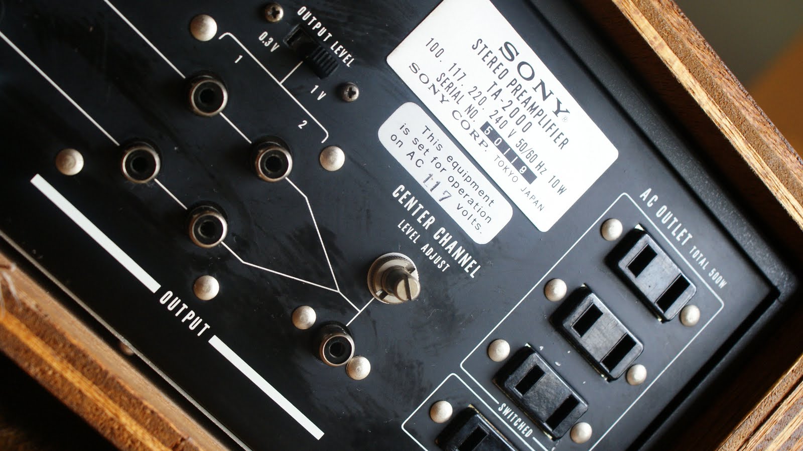 VINTAGE SOUND: Sony Rare TA2000