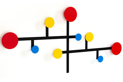 wall-mounted coat rack in bright colors - large