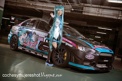 cosplay-Mitsubishi-Lancer-Evolution-fille-voiture-image-hd-wallpaper