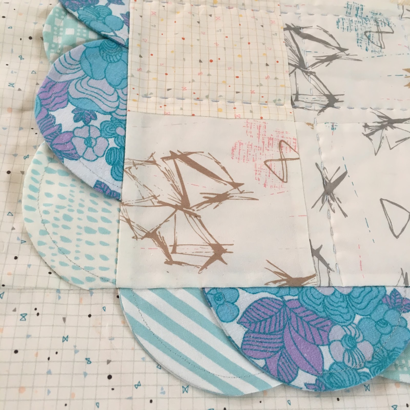 half circle scallop trim a mini tutorial / CHARM ABOUT YOU