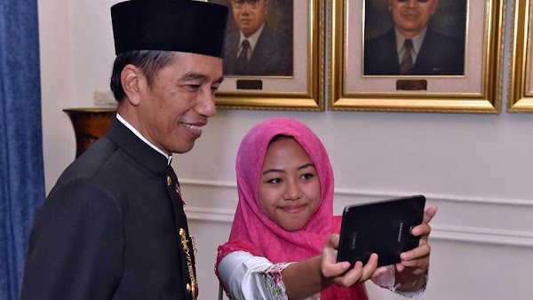 Ketika Jokowi dan Afi Selfie di Peringatan Hari Lahir Pancasila