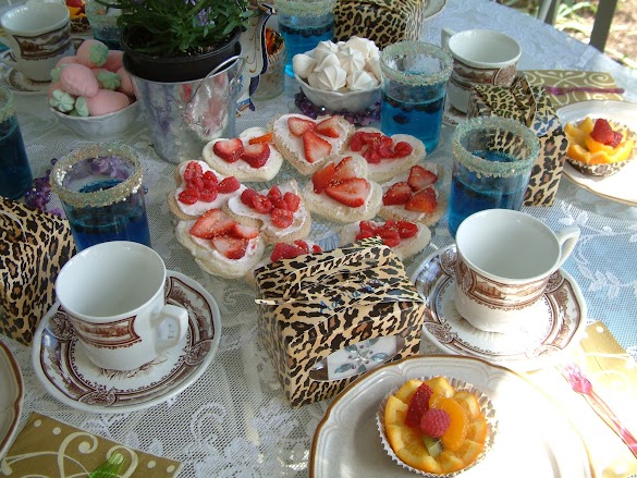 How To Set A Table For Afternoon Tea - Afternoon Tea at The Ritz London (in Pictures) : How do you set a table for a tea party writerscafe org the.
