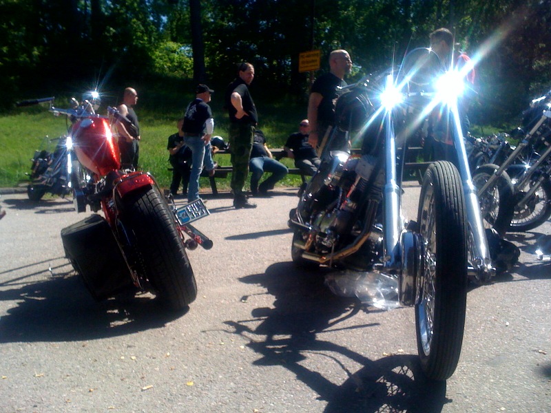 TWentYThr33BRrickSForeVer Plebs Choppers