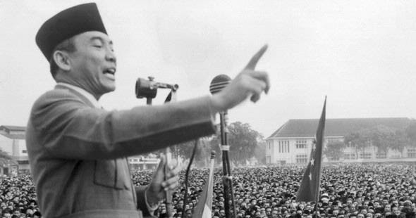 Pidato Tema 3 Ciri Orang Yang Dicintai Allah Swt