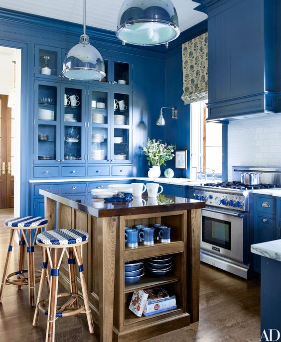 Eye For Design Blue And White Kitchens......Classic AND Trendy