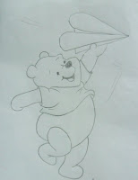 desenho ursinho pooh com aviãozinho de papel