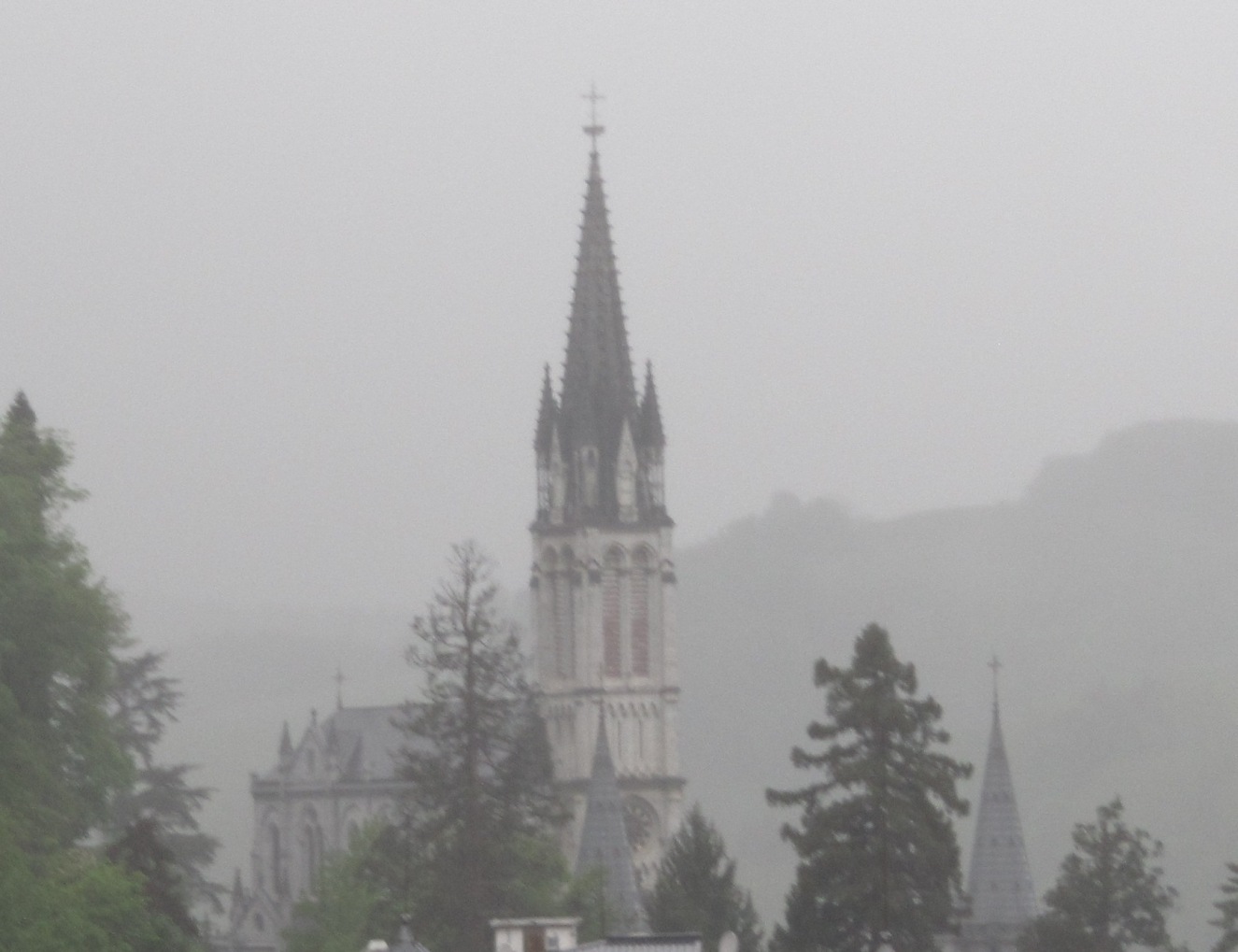 Wandererfahrungen Pilgerfahrt und Stadtwanderungen Lourdes und Toulouse