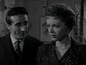 Arnoldo Foà with the actress Milly Vitale in the 1955 film 'Cantami Buongiorno Tristezza'