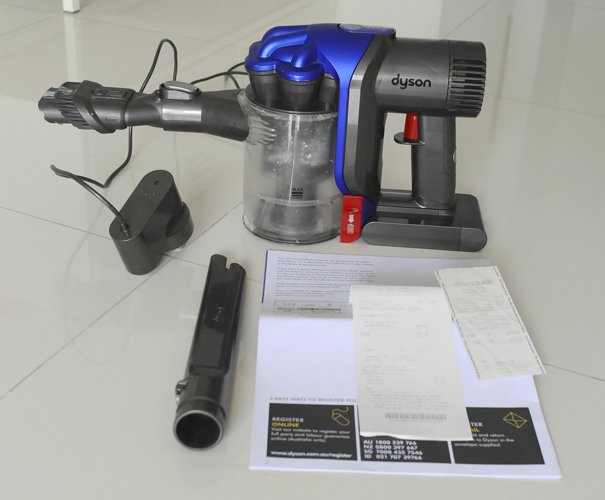 Pearl Bank Declutter Sale Dyson DC31 Handheld Vacuum 200