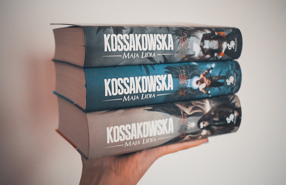 "Bo gdy rozum śpi, potwory zawsze zwyciężają." | Listopadowe nowości w biblioteczce