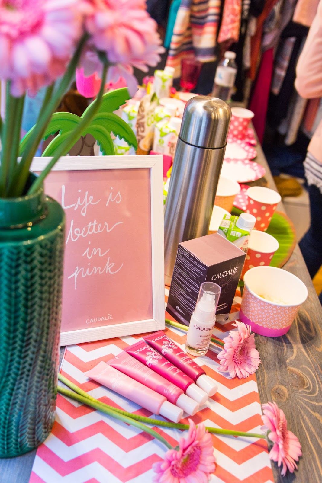 Afterwork Caudalie life is better in pink