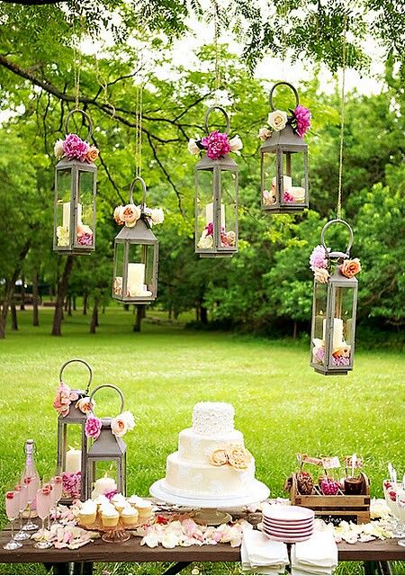 Decoraciones colgantes para bodas - Foto: Pinterest Decoraciones colgantes para bodas - Foto: Pinterest