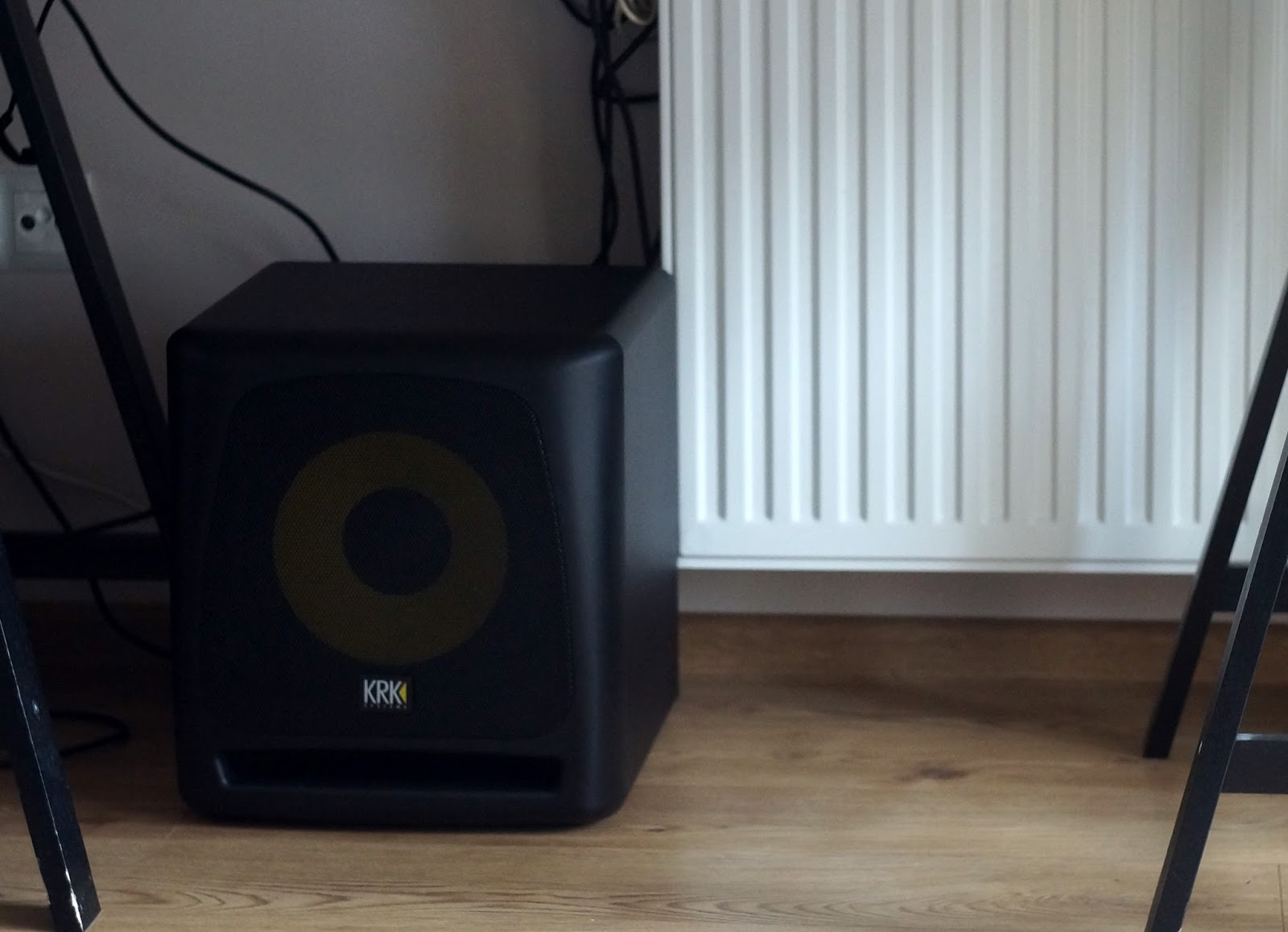 krk 10 subwoofer