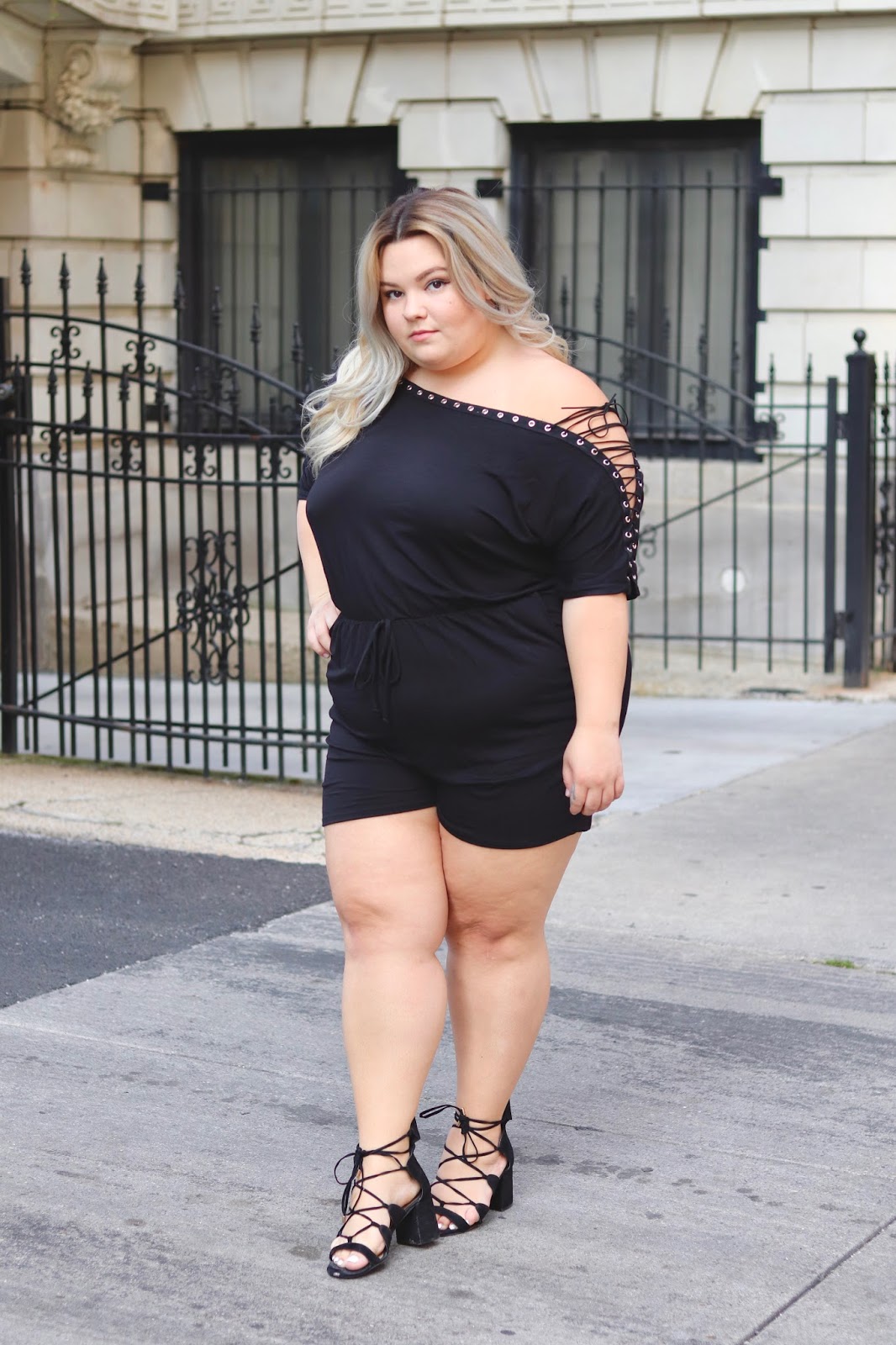 chicago plus size fashion blogger, Chicago fashion blogger, Natalie in the city, Natalie Craig, plus size fashion, affordable plus size clothing, plus size rompers, fashion nova, fashion nova curve, blogger review, curves and confidence, efficiency your body standards, plus size model, Chicago plus size model, curve model, street style, lace up trend