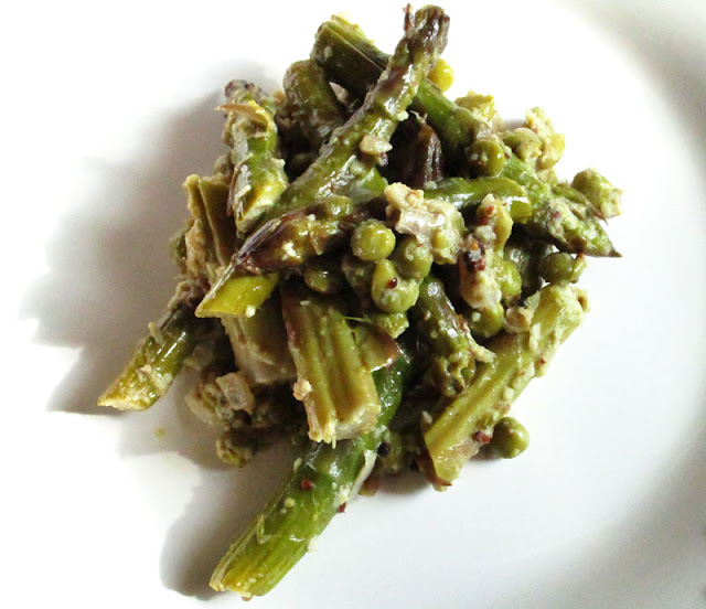 Asparagus and Peas in a Creamy Mustard Sauce