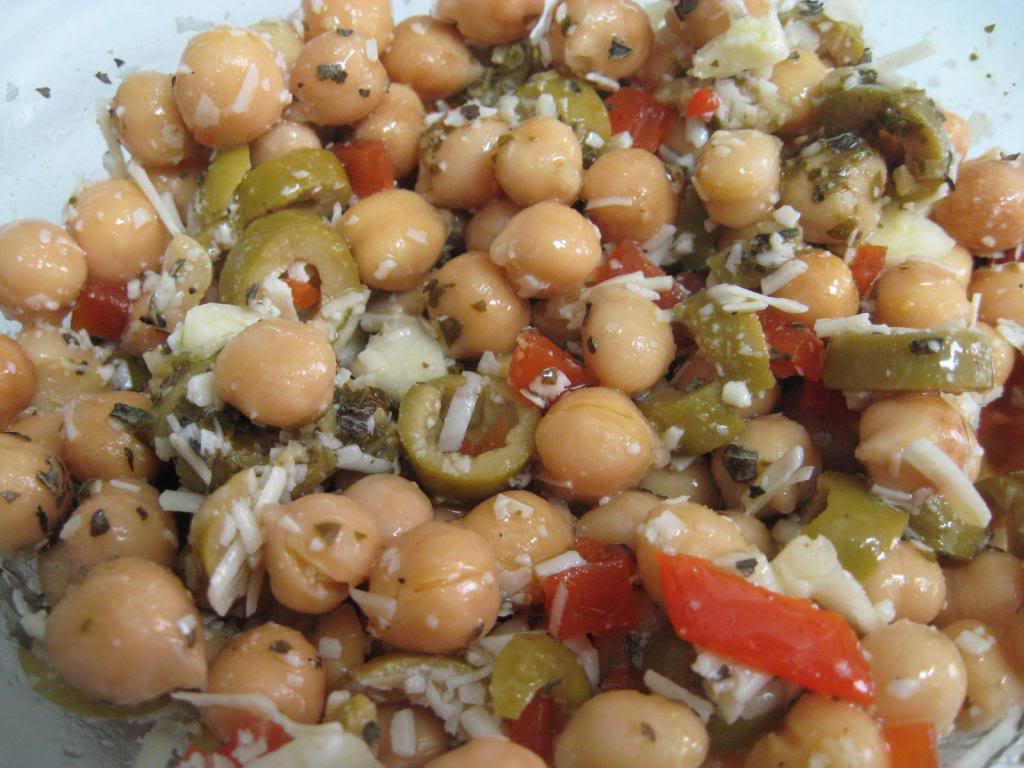 nannykim's recipes chickpea/garlic/olive/salad