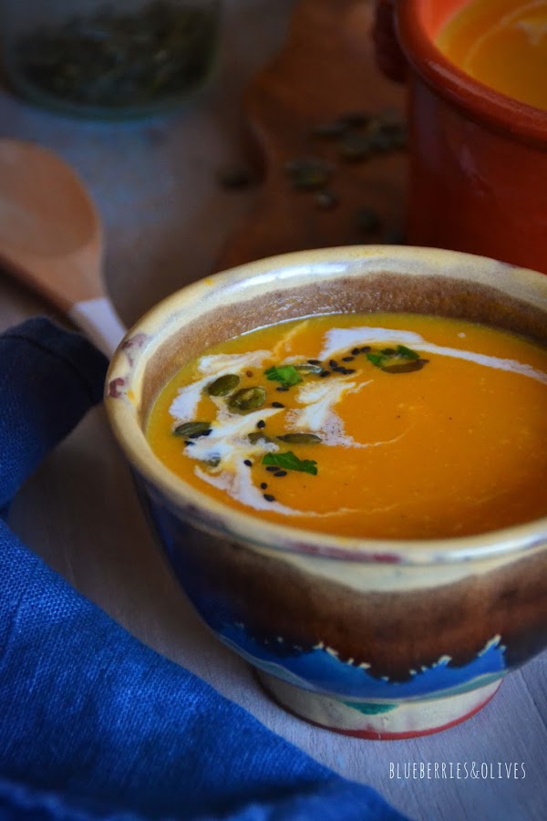 Crema de zanahoria y calabaza con leche de coco