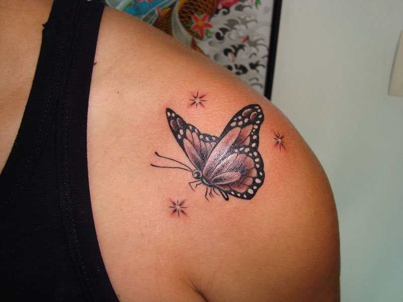 Tatuagens femininas as mais lindas borboletas