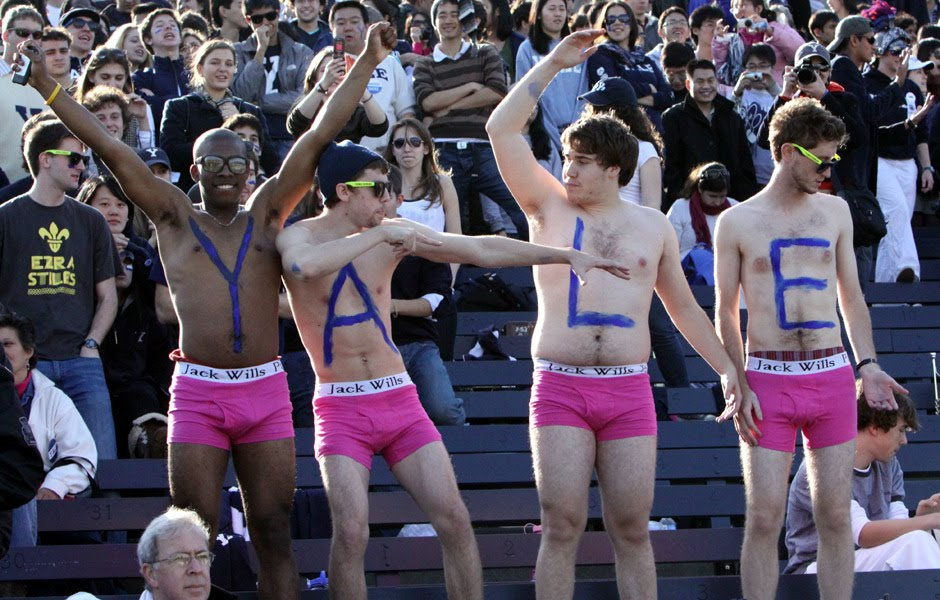Congratulate, Tufts student harvard naked mile runners Tufts student harvard naked mile runners lie