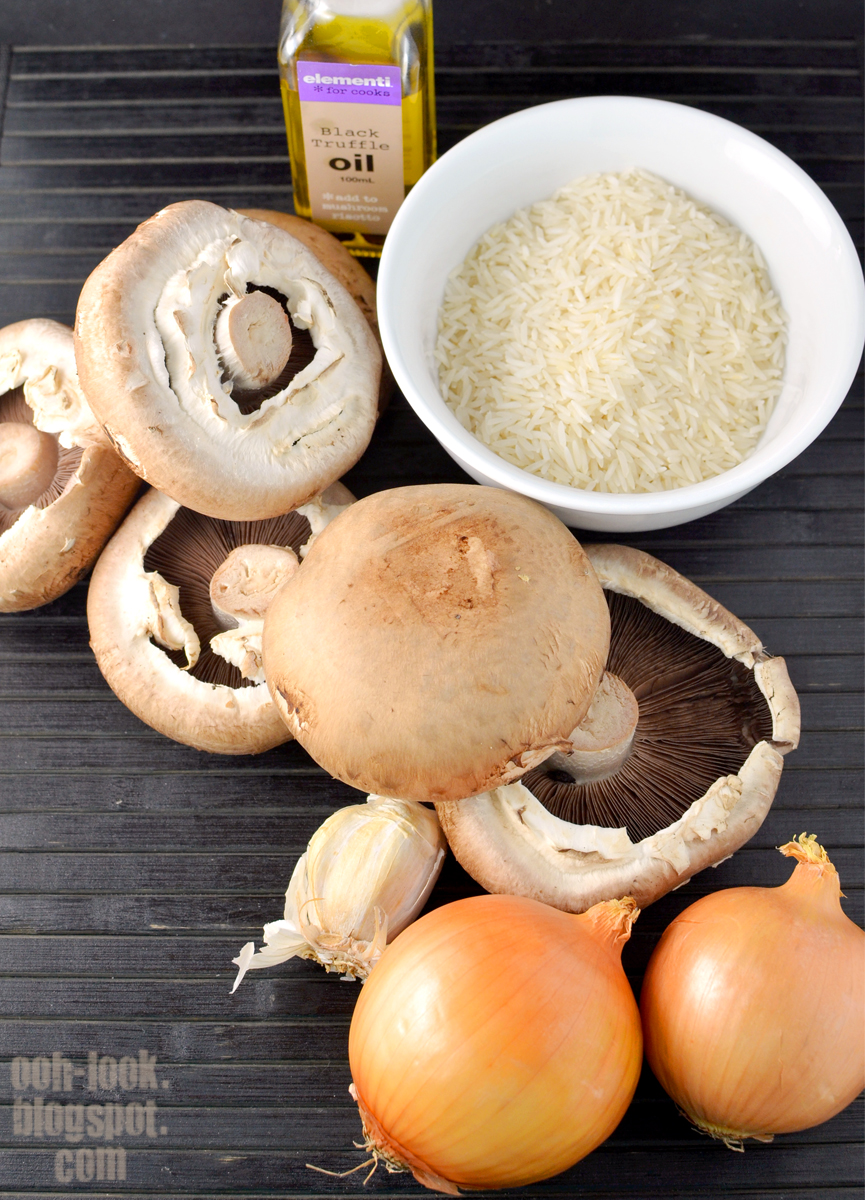 Ooh, Look...: Jamie's Mushroom soup - sans croûtes