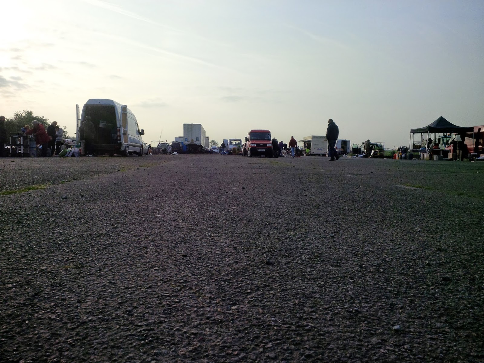 Car Booting At Long Marston Airfield, Stratford upon Avon Merry In Stratford Car Booting At Long Marston Airfield, Stratford upon Avon Merry In Stratford