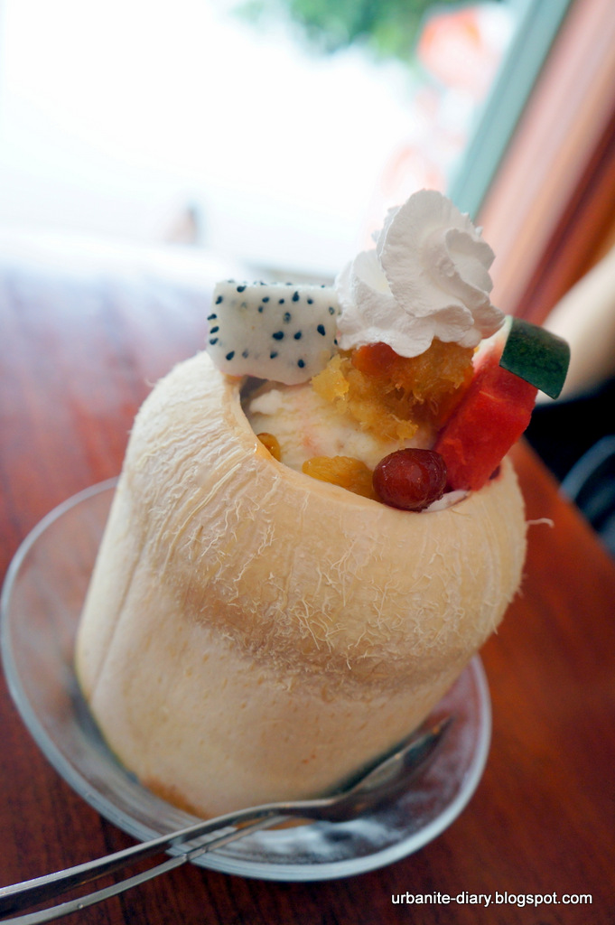 Ho Chi Minh 109 Kem Bach Dang Ice Cream • Sassy Urbanite's Diary