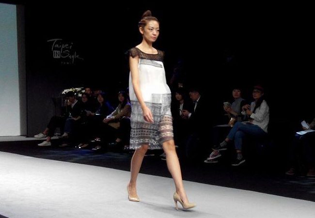 台北魅力展開幕秀:Yenline 許艷玲 14th Taipai In Style 2016 Opening Show
