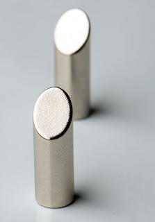MagScapes - Tall Silver Cylinder Magnet