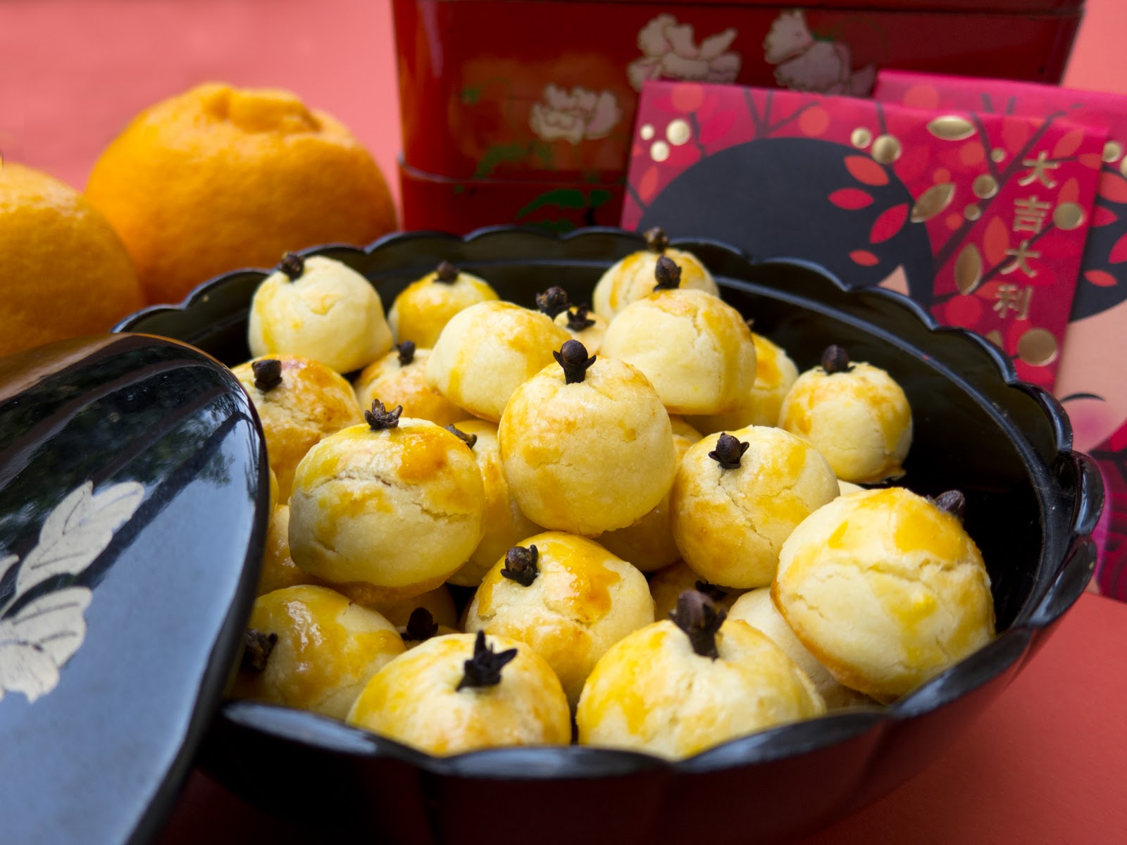 Chinese new year handmade golden pineapple tarts singapore Foodmanna: Chinese New Year pineapple tarts