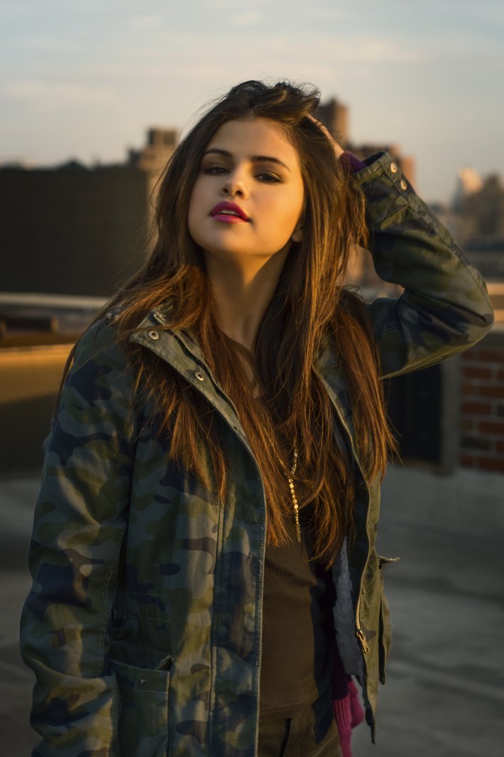 Photo 4: Selena Gomez Adidas NEO Winter 2014