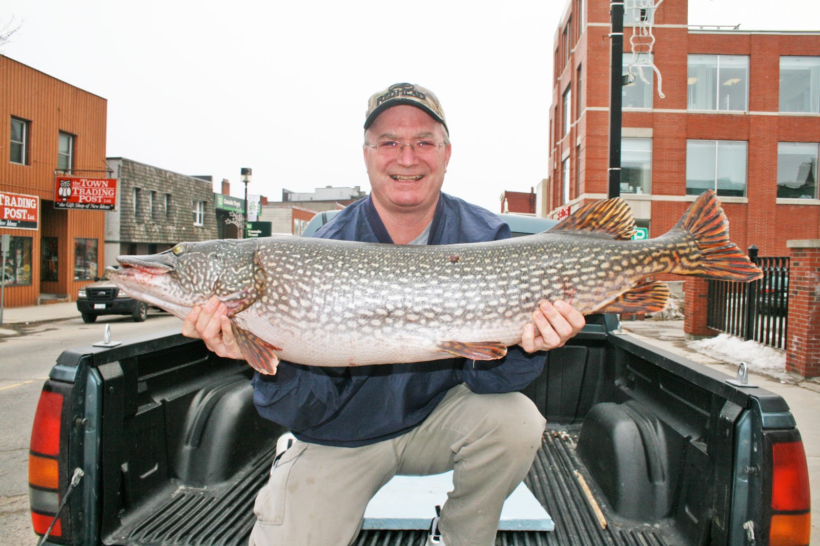 Bay Oil Parry Sound Fishing Anglers