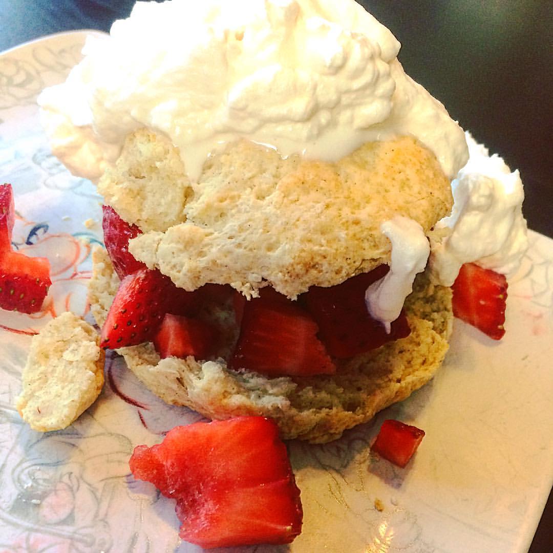 Easy Strawberry Shortcake San Diego Dining Dish!