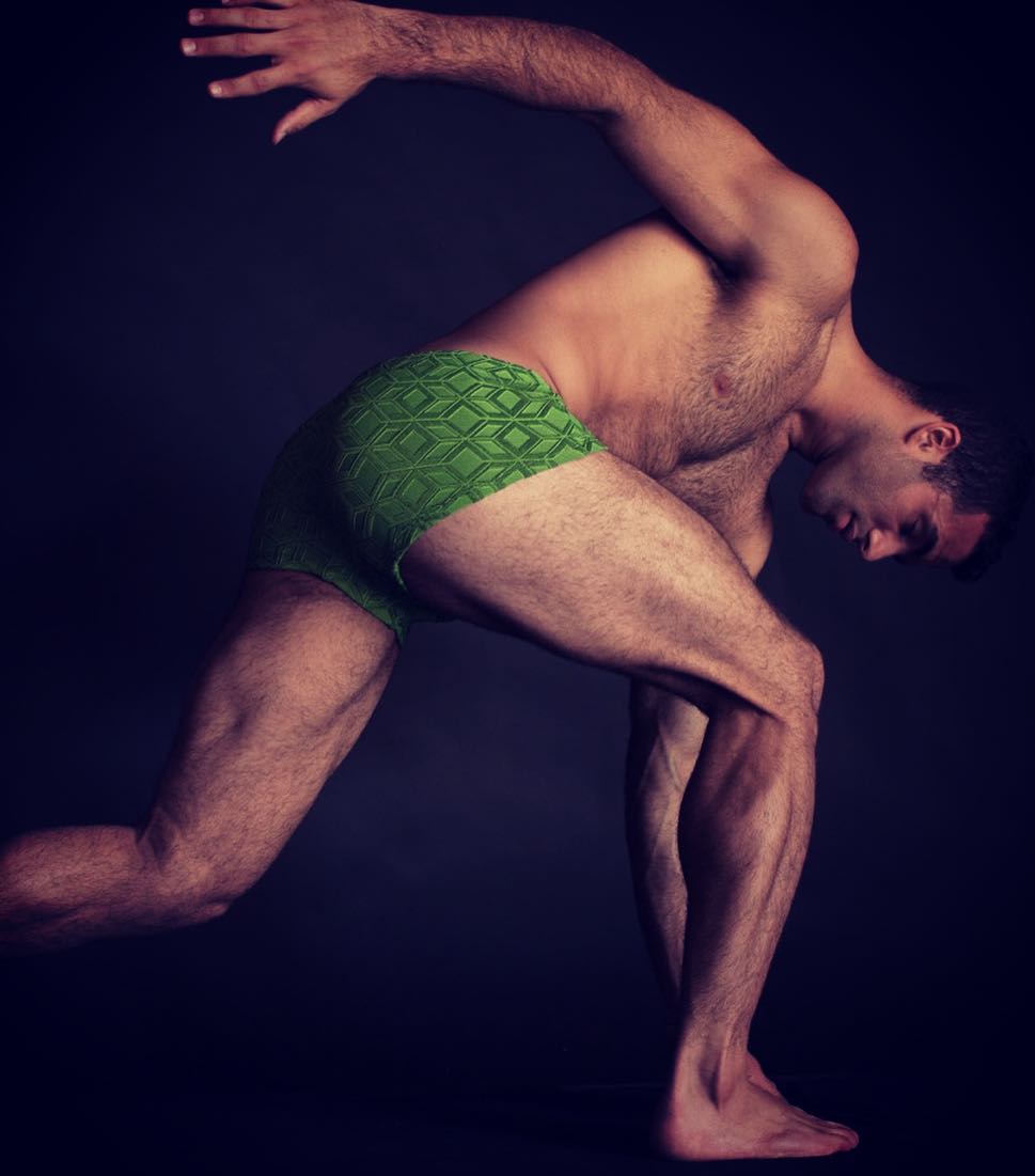 19228414_1983460621937627_59858051935460