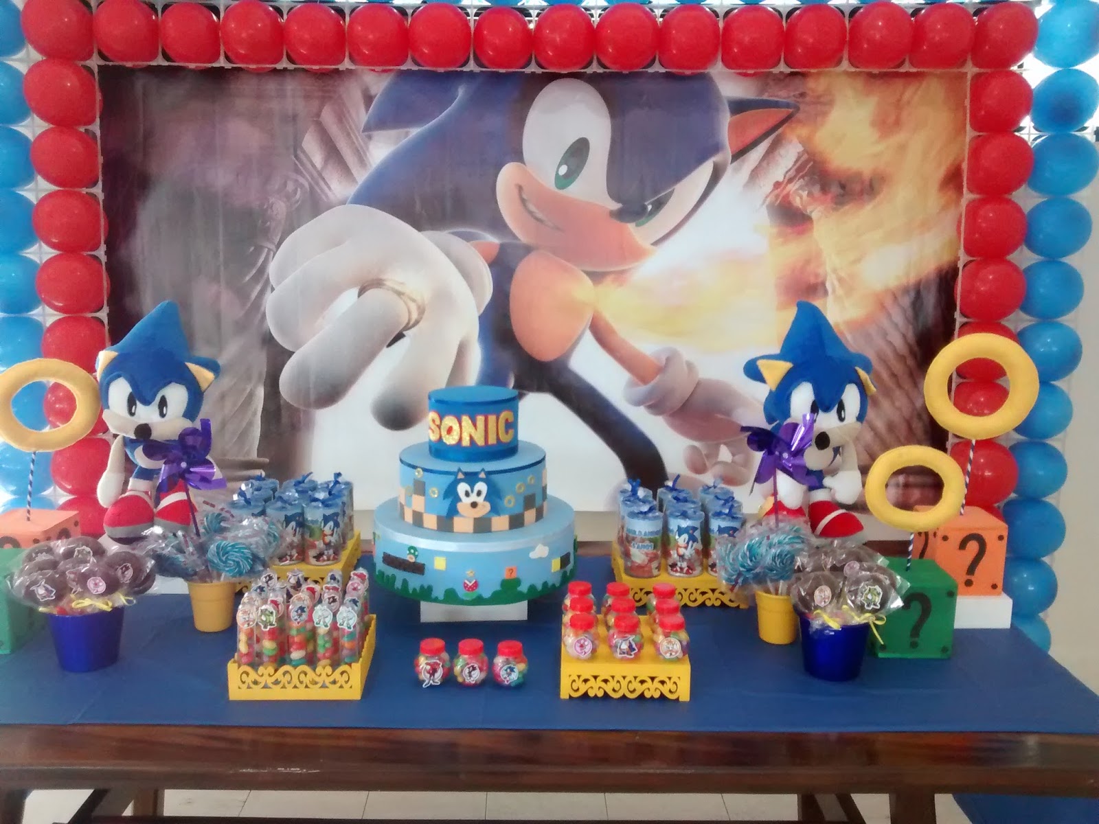 Turma do Sonic - bonecos de decoração